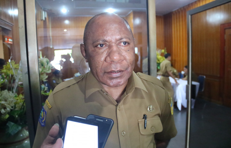 Pemprov Pastikan Sudah Salurkan Gaji 13